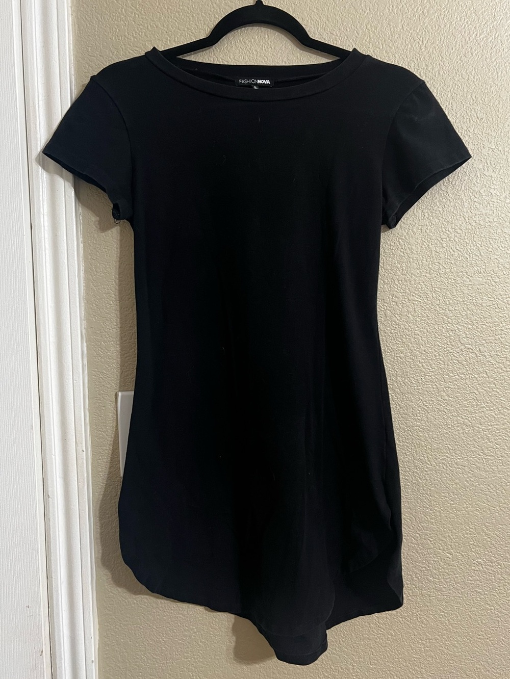 Fashion Nova - Black & Grey Tunic Tops - Size S
